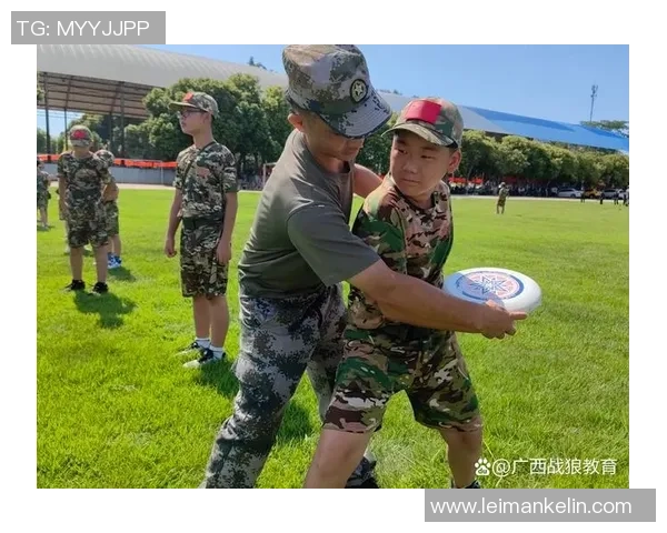 飞盘竞技的魅力与挑战:武汉飞盘队的战术解析与团队精神探讨